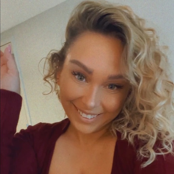 Meet your Posher, Liliýa - Picture 1 of 1